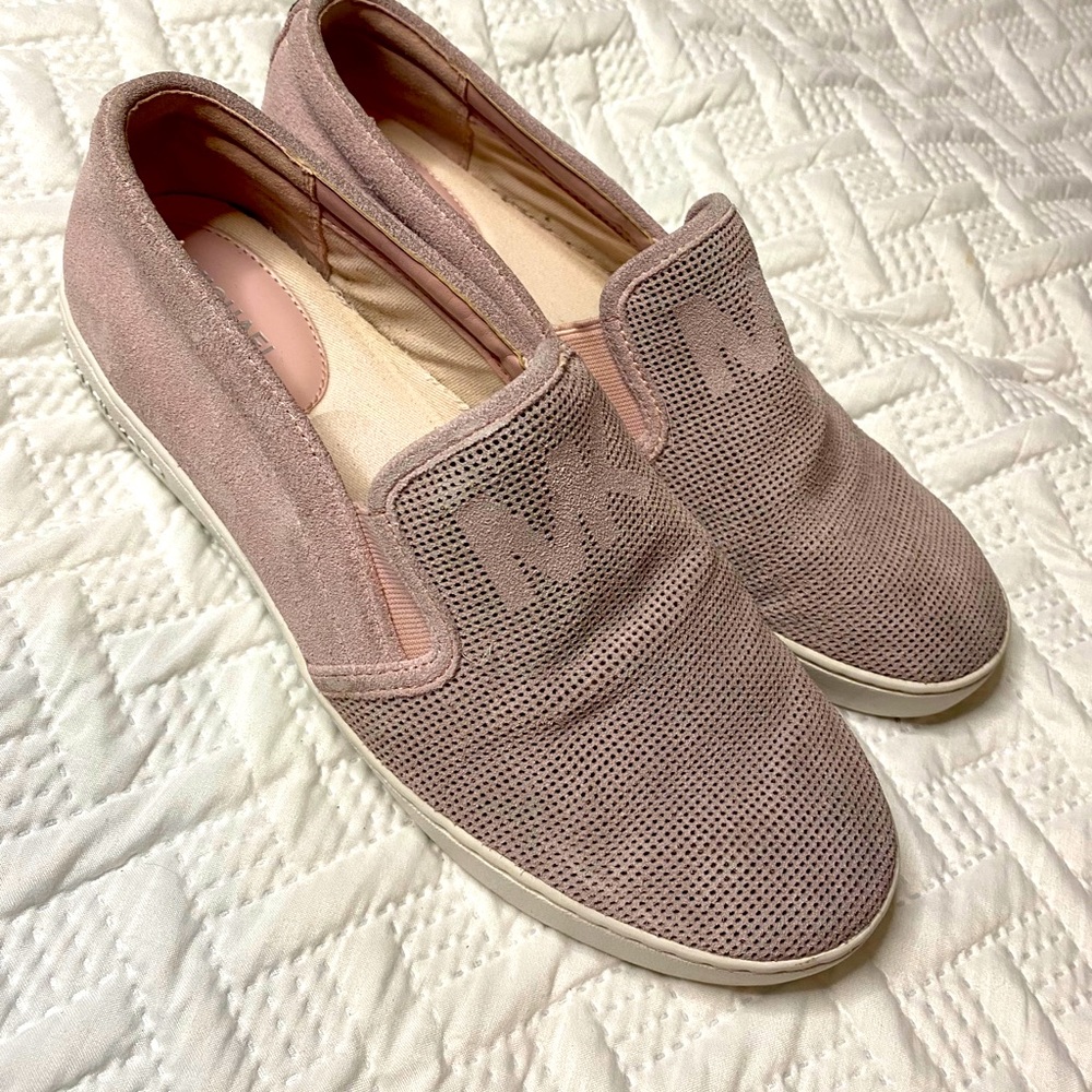 Michale Kors leather suede slip on sneakers8.5